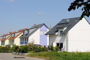 Großzügige 4-Zimmer-Wohnung mit gemütlichem Balkon – Bergstraße   xx, 73557 Mutlangen – Vorschaubild 1