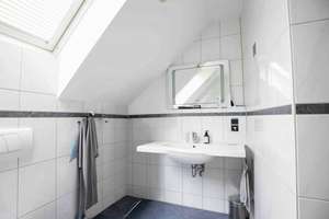 Exklusive 3-Zimmer-Maisonettewohnung in Ingolstadt-Kothau – Die vollständige Adresse der Immobilie erhältst du vom Anbieter., 85053 Südost, Ingolstadt – Vorschaubild 11