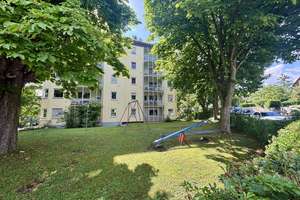 Großzügige 2-Zimmer-Wohnung mit Balkon und Potenzial zur 3-Zimmer-Wohnung – 79111 Sankt Georgen-Süd, Freiburg im Breisgau – Vorschaubild 4