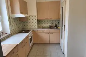 Schöne 2-Raum-Hochparterre-Wohnung in Augsburg – Augsburg – Vorschaubild 1