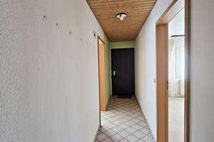 Hier hat auch eine große Familie genügend Platz !! – Die vollständige Adresse der Immobilie erhältst du vom Anbieter., 72766 Sondelfingen, Reutlingen – Vorschaubild 23