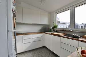 DACHGESCHOSS MIT TERRASSE & AUFZUG - GUTE INFRASTRUKTUR & RUHIGE LAGE -  ZUR ZEIT VERMIETET – Die vollständige Adresse der Immobilie erhältst du vom Anbieter., 10439 Prenzlauer Berg, Berlin – Vorschaubild 10
