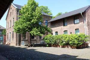 Schönes, geräumiges Haus mit drei Zimmern in Rhein-Erft-Kreis, Frechen – Kölner Straße 25, 50226 Frechen – Vorschaubild 5