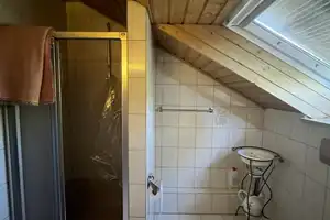 Geräumiges + gepflegtes 7-Zimmer-Wohnhaus und Nebengebäude (für Gewerbe) in Königsbrunn – Augsburg (Kreis) – Vorschaubild 29