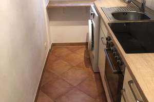 2-Raum-Souterrain-Wohnung mit Terrasse und EBK in Düsseldorf nähe Uni zum 1.08.2026 – Himmelgeister Str 64, 40225 Bilk, Düsseldorf – Vorschaubild 5