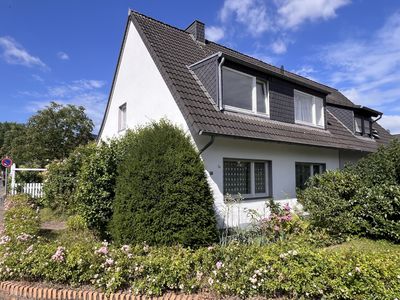Doppelhaushälfte in Dormagen-Delhoven von privat zu verkaufen