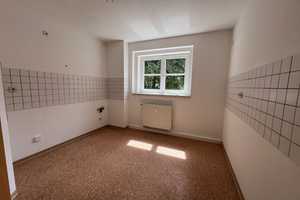 ++ Beliebt im 1.  Obergeschoss und Dusche ++ – Grenzgraben 49, 9126 Chemnitz – Vorschaubild 7