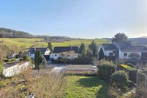 Ihr neues Familiendomizil - Reihenmittelhaus mit viel Wohnfläche, Fernblick, Garten & Garage – Die vollständige Adresse der Immobilie erhältst du vom Anbieter., 96450 Mitte, Coburg – Vorschaubild 12