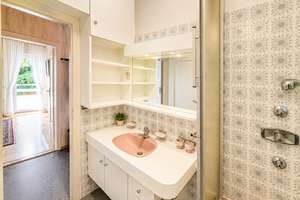 #Alleinlage #parkähnlicher Garten #Südhang #Stadtvilla #2-Familienhaus #provisionsfrei – Ersinger Straße 98, 75179 Brötzingen, Pforzheim – Vorschaubild 23
