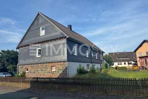 Leben auf großem Grund – Haus mit vielseitig nutzbarer Scheune – Die vollständige Adresse der Immobilie erhältst du vom Anbieter., 35108 Allendorf (Eder) – Vorschaubild 2