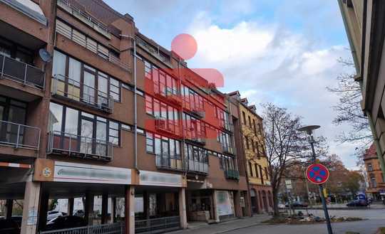 Attraktive 1,5-Zimmer-Wohnung mit Aufzug, Keller, Küche und Tiefgarage