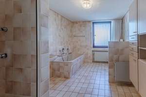 Ruhig gelegenes Zuhause mit Balkon, Garage und vielseitigem Raumangebot – Die vollständige Adresse der Immobilie erhältst du vom Anbieter., 28359 Horn, Bremen – Vorschaubild 5