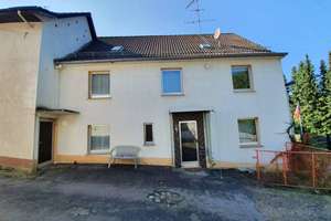 Höhscheid: Entwicklungspotenzial!  Freistehendes Sanierungsobjekt + Halle, ca. 1.900 m² Grundstück! – Die vollständige Adresse der Immobilie erhältst du vom Anbieter., 42655 Burg/Höhscheid, Solingen – Vorschaubild 4
