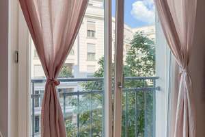 Urbanes Wohnen in ruhiger Innenhoflage – Moderne Eigentumswohnung mit Südwest-Loggia – Die vollständige Adresse der Immobilie erhältst du vom Anbieter., 10117 Mitte (Ortsteil), Berlin – Vorschaubild 5