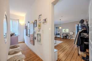 Wie im eigenen Haus: 115 m² Maisonette mit idyllischem Innenhof in zentraler Lage von Höchst – 65929 Höchst, Frankfurt am Main – Vorschaubild 3