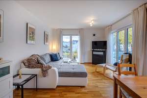 Möbliert: Schöne möblierte Wohnung in Oberschleißheim