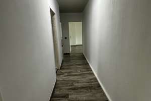 wunderschöne 3-ZimmerWohnung mit Balkon im gepflegtem Umfeld von Bonames – 60437 Bonames, Frankfurt am Main – Vorschaubild 9
