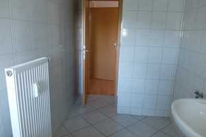 WG-taugliche 2-Zimmer-Wohnung mit Einbauküche – Carl-von-Ossietzky-Straße 57, 9126 Chemnitz – Vorschaubild 2