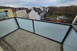 Ansprechende 3 Zimmer im Dachgeschoss+Balkon+Loggia+Tageslichtbad mit mit Badewanne+Abstellraum ! – Schönebecker Str. 47, 39104 Magdeburg – Vorschaubild 13