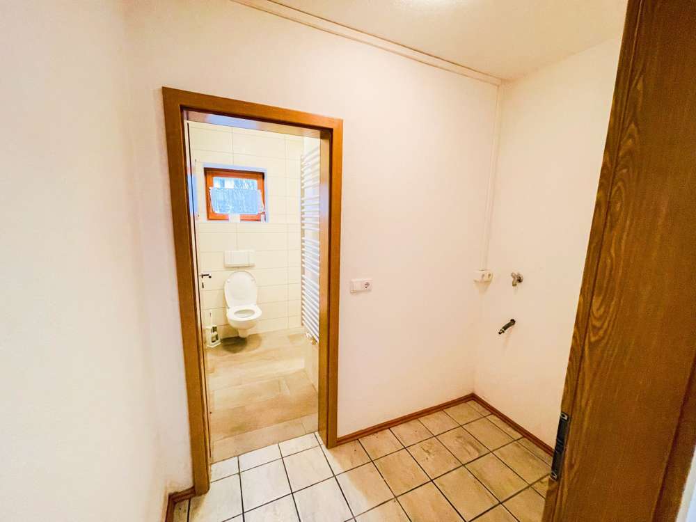 Immobilie in Rödental - Gepflegtes Zweifamilienhaus in Rödental zu verkaufen! - Bild 12