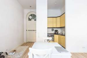 Hochwertige Altbau-Erdgeschosswohnung in Düsseldorf-Friedrichstadt – Die vollständige Adresse der Immobilie erhältst du vom Anbieter., 40215 Friedrichstadt, Düsseldorf – Vorschaubild 5