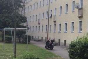 Neu renovierte, ansprechende 2-Zimmer-Wohnung im Erdgeschoss – Dunantstr. 15, 90431 Großreuth bei Schweinau, Nürnberg – Vorschaubild 3