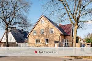 2-Familienhaus mit freier Wohnung + Kapitänsgiebel am Wasserwerk  – Berlin – Vorschaubild 1