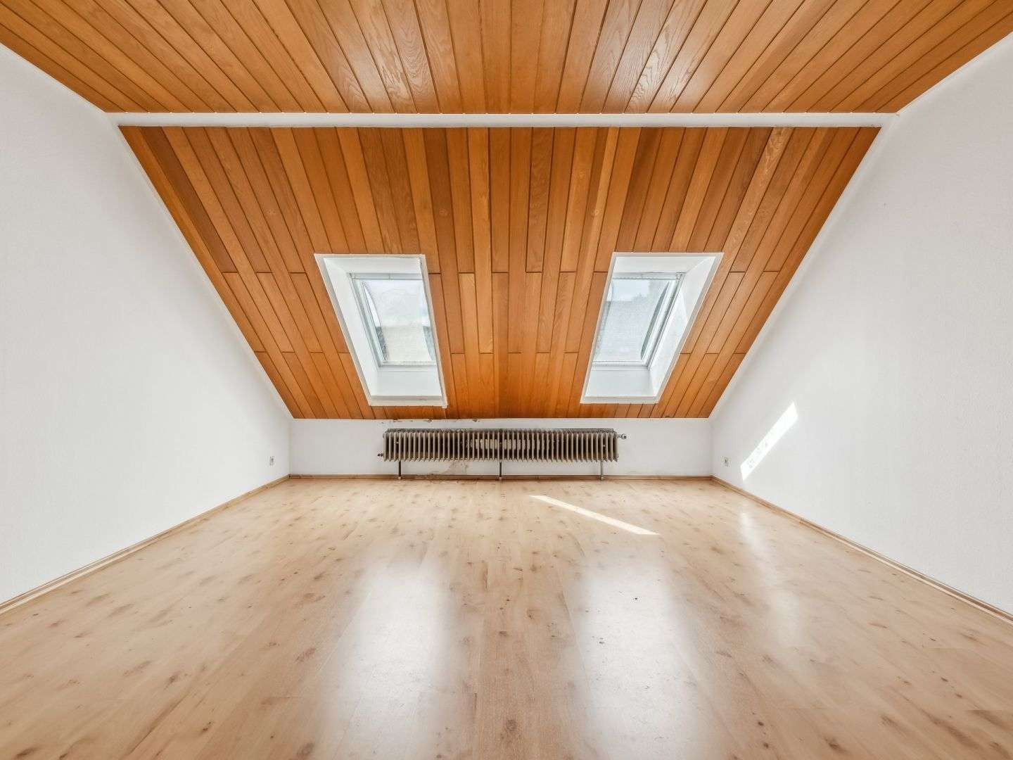 Immobilie in Idstedt - Schönes und großzügiges Einfamilienhaus in ruhiger Lage von Idstedt - Bild 9