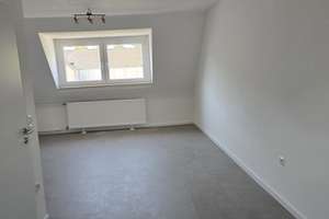 Helle 3-Zimmer-Dachgeschosswohnung – Am Mühlentor 42, 41179 Rheindahlen-Mitte, Mönchengladbach – Vorschaubild 2