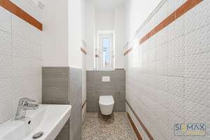 ***WG TAUGLICHE WOHNUNG***
8 Zimmer  Wohnung in Augsburg – Die vollständige Adresse der Immobilie erhältst du vom Anbieter., 86150 Bahnhofs-, Bismarckviertel, Augsburg – Vorschaubild 7