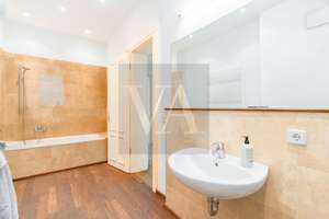 Außergewöhnliche 3 Zimmer Wohnung mit Work live Balance loft Studio im Herz Berlin – Joachimstraße 10, 10119 Mitte (Ortsteil), Berlin – Vorschaubild 10