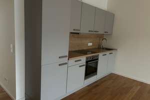 2-Zimmerwohnung mit Einbauküche und Loggia direkt am Spreekanal – Heidestraße 22, 10557 Moabit, Berlin – Vorschaubild 6