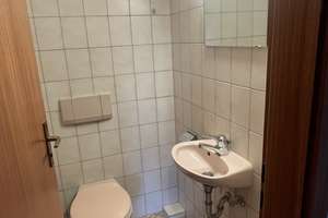 Charmante 2-Zimmer Dachgeschosswohnung in Stuttgart-Vaihingen – Die vollständige Adresse der Immobilie erhältst du vom Anbieter., 70563 Österfeld, Stuttgart – Vorschaubild 8
