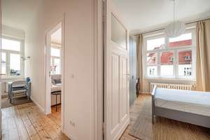 ⭐️ Lichtdurchflutetes Unikat am Bayrischen Pltz - Sanierte 2 Zi Altbau Wohnung mit Süd-Balkon & Lift – Die vollständige Adresse der Immobilie erhältst du vom Anbieter., 10825 Schöneberg, Berlin – Vorschaubild 6