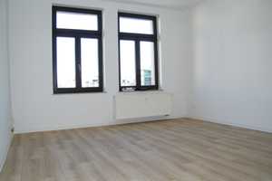 Frisch renoviert & nagelneue EBK; Balkon; 2 Raumwohnung in ruhiger Lage!!! – Pleißbachstr. 3, 9113 Chemnitz – Vorschaubild 3