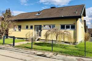 Traumhafte Villa mit Hallenbad, Sauna und großem Garten – Freiburg im Breisgau – Vorschaubild 2