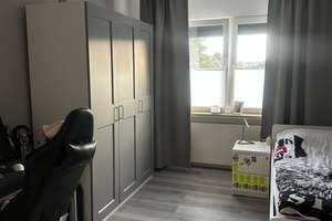 Modernes Wohnambiente trifft Raumvielfalt – sofort einziehen – Die vollständige Adresse der Immobilie erhältst du vom Anbieter., 51147 Wahnheide, Köln – Vorschaubild 12