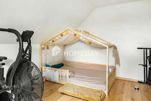 Drei Zimmer unter dem Dach – saniert, vermietet, solide – Die vollständige Adresse der Immobilie erhältst du vom Anbieter., 28279 Habenhausen, Bremen – Vorschaubild 14