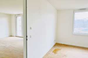 Hannover Kronsrode Neubau: Einbauküche, Süd-Balkon, Fußbodenhzg, Lift, Tiefgarage, Keller etc. – Bärenbleek 6b, 30539 Hannover – Vorschaubild 8