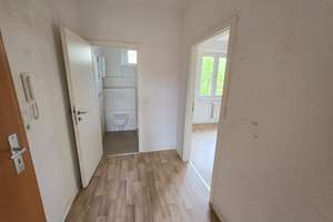 Wohnung mit neuen Böden in Lierenfeld – Posener Str. 15, 40231 Eller, Düsseldorf – Vorschaubild 7