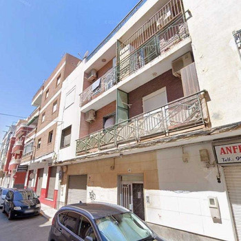BESETZTE WOHNUNG ZU VERKAUFEN in Calle Cordoba Nr. 45 Ejido El Almería