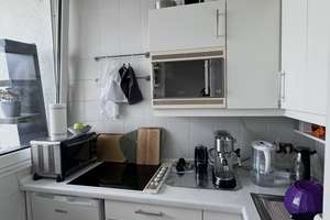 Helle, möblierte 1-Zimmer-Wohnung mit Balkon und schönem Blick über Frankfurt – 65934 Nied, Frankfurt am Main – Vorschaubild 4