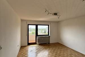 **Bezugsfreie 3-Zimmer-Wohnung mit Balkon in Uni-Nähe – Haunstetter Straße 103, 86161 Hochfeld, Augsburg – Vorschaubild 4