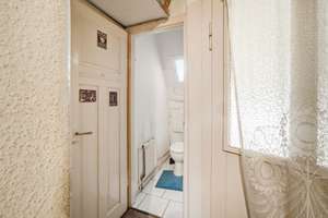 Renovierungsbedürftige 3 Zimmer + ausbaubares Dachgeschoss in Stuttgart-Bad Cannstatt – Tilsiter Str 5, 70374 Schmidener Vorstadt, Stuttgart – Vorschaubild 7