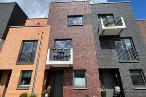 Modernes Stadthaus in der Jenfelder Au - familienfreundlich mit sehr niedrigen Betriebskosten – Die vollständige Adresse der Immobilie erhältst du vom Anbieter., 22045 Jenfeld, Hamburg – Vorschaubild 2