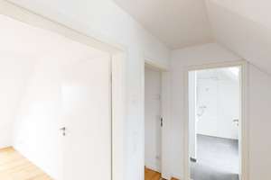 *Umzugsbonus* Moderne Maisonette-Wohnung mit Balkon – Siegelsdorfer Str. 36, 90431 Gaismannshof, Nürnberg – Vorschaubild 16