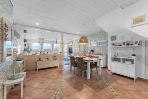 Endlich Platz für das große Leben. Mit Garten, Terrasse und Blick in die Ferne – Die vollständige Adresse der Immobilie erhältst du vom Anbieter., 53639 Königswinter – Vorschaubild 6