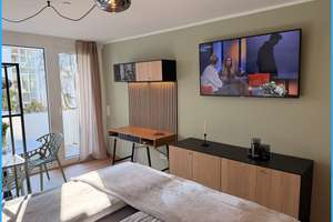 Luxuriöses, neu möbliertes Appartement - direkt bei der BMW FIZ-Windkanal - großer Balkon – Hamburger Str. 27, 80809 Am Riesenfeld, München – Vorschaubild 5