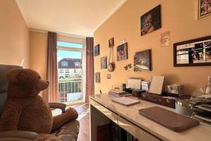 Ein Zuhause zum Ankommen: Stilvolles Familienhaus mit Garten, Pool und großzügigem Raumgefühl – Die vollständige Adresse der Immobilie erhältst du vom Anbieter., 12249 Lankwitz, Berlin – Vorschaubild 8