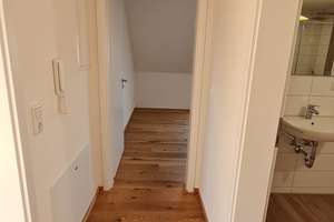 Gemütliche, neuwertige 2 ZKB Dachgeschoss mit Loggia – Die vollständige Adresse der Immobilie erhältst du vom Anbieter., 86609 Donauwörth – Vorschaubild 11